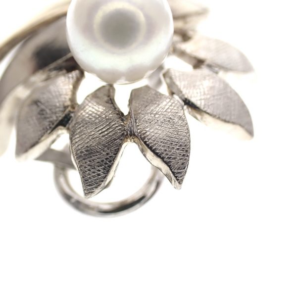 Bicolor gouden vintage oorclips met parel; Floraal design