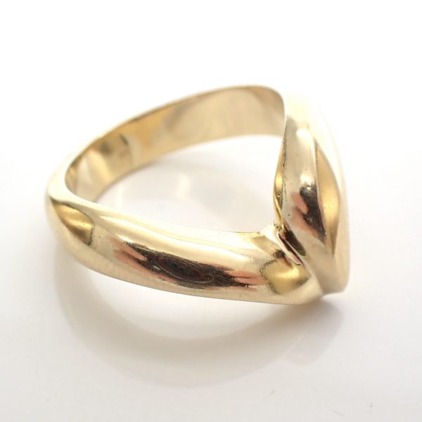 Gouden V-vorm ring