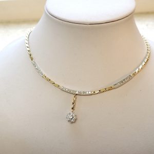 Gouden dames ketting met diamanten