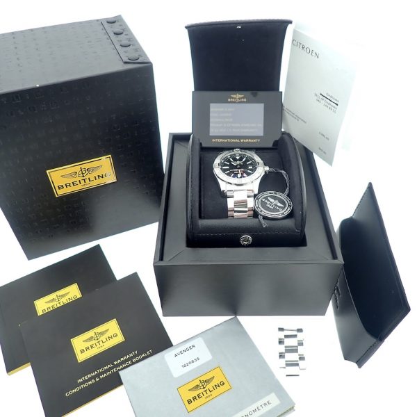 Breitling Avenger GMT-II; Automatisch heren horloge