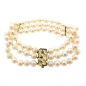 parel armband met gouden slot