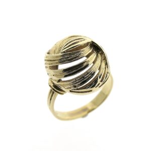 Gouden ring vintage design