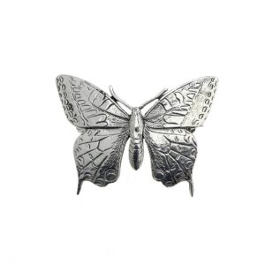 Zilveren vlinder broche