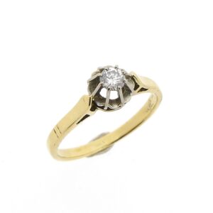 14 karaat geelgouden ring met 0,20 ct. Diamant