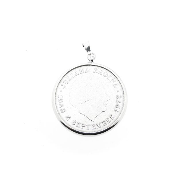 Zilveren 10 gulden munt hanger van koningin Juliana
