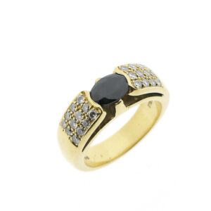 18 karaat gouden ring met diamant en saffier