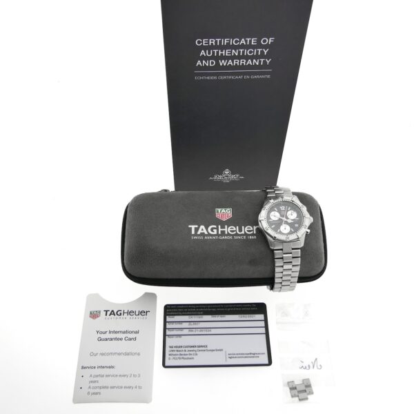 TAG Heuer Professional 2000 Classic Chronograaf; Heren horloge
