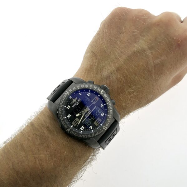 Breitling Cockpit B50 'Night Mission' VB5010; Professional Pilot's horloge