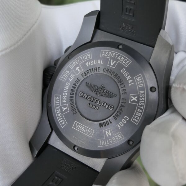 Breitling Cockpit B50 'Night Mission' VB5010; Professional Pilot's horloge