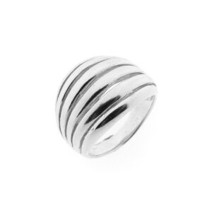 Zilveren ring met gebold design