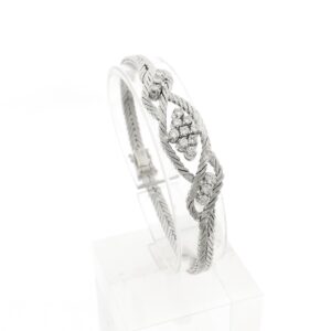 14 karaat witgouden armband met totaal 1,05 ct. diamanten