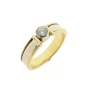 14 karaat bicolor gouden solitair ring met diamant