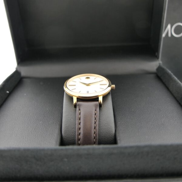 Movado Ulta Slim; Verguld dames horloge met witte wijzerplaat; 0607096