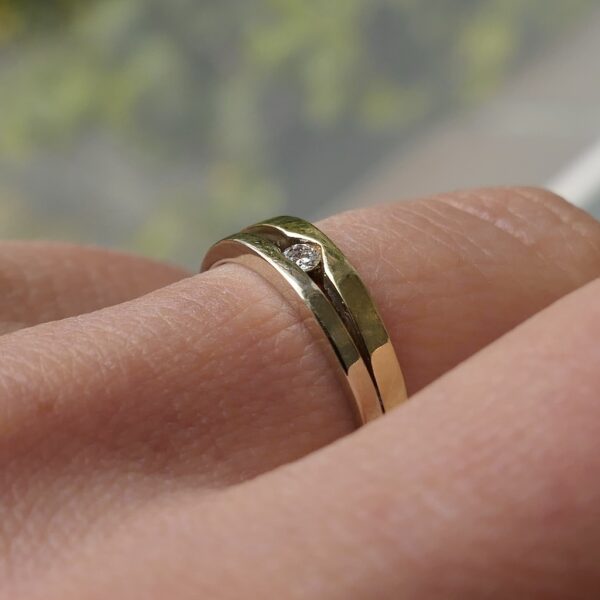 Bicolor gouden solitair ring met diamant | 0,035 ct.
