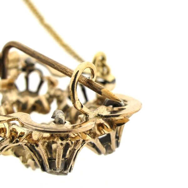 Gouden broche met roos geslepen diamanten | Ca 0,40 ct.