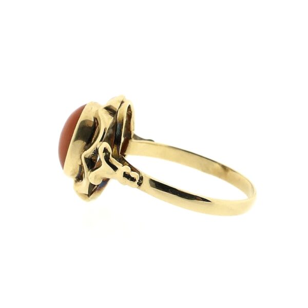 Gouden ring met bloedkoraal | Antiek