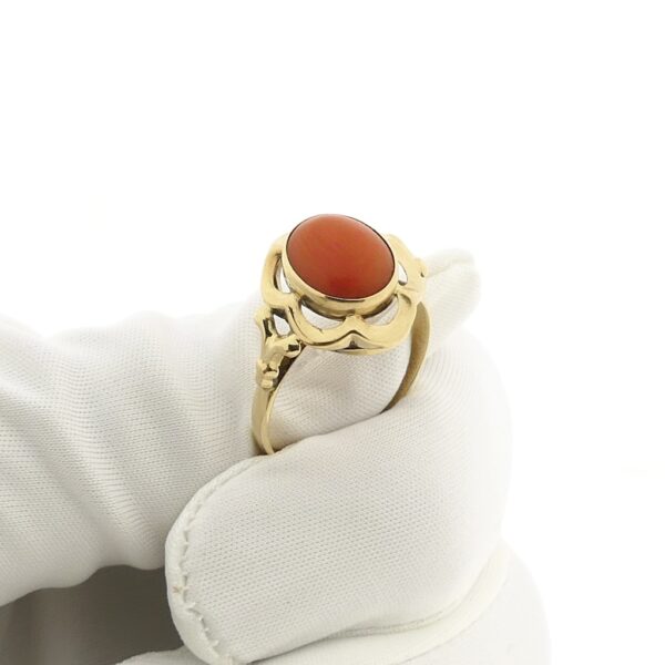 Gouden ring met bloedkoraal | Antiek