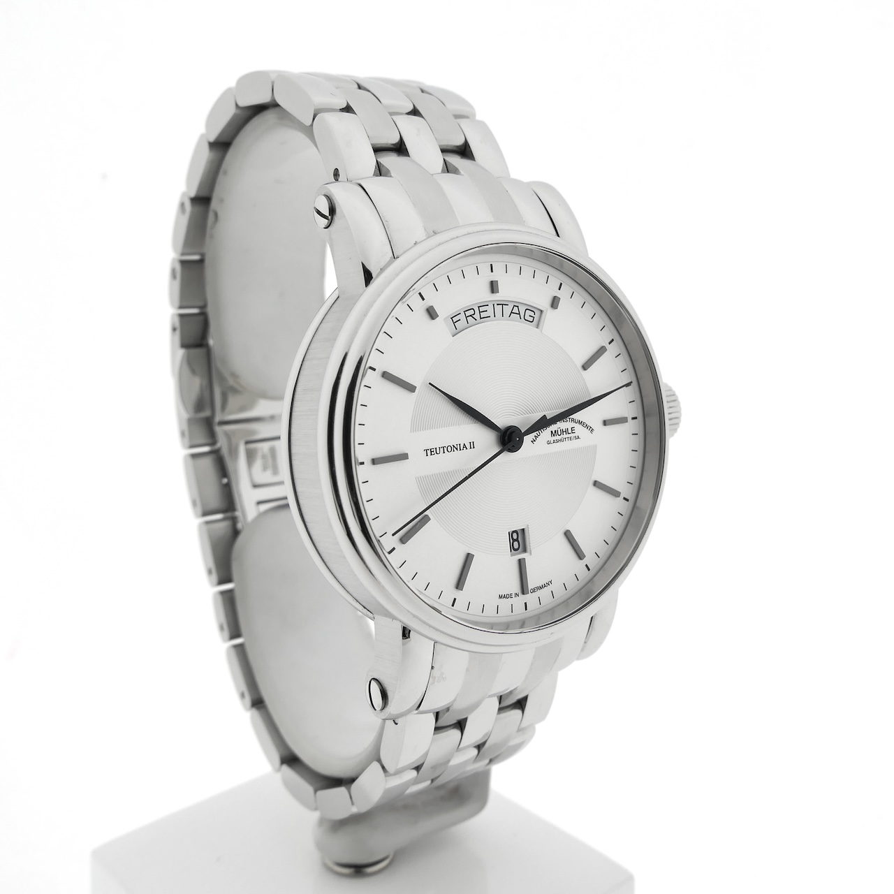 https://www.juweelwinkel.nl/wp-content/uploads/2024/08/Muhle-Glashutte-Teutonia-II-Day-Date-M1-33-60-5.jpg