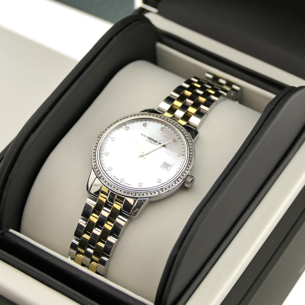 https://www.juweelwinkel.nl/wp-content/uploads/2024/08/Raymond-Weil-Toccata-5388-STP-97081-3.jpg