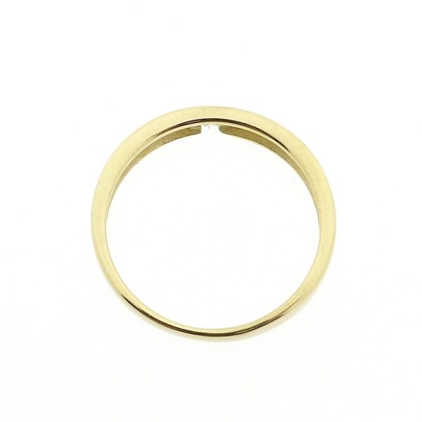 Gouden solitair ring met diamant | 0,02 ct.