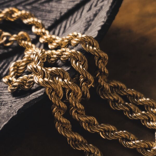Gouden gedraaide schakel ketting | 47 cm