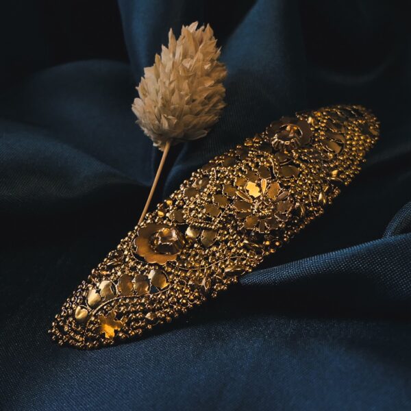 Antieke gouden broche met floraal design
