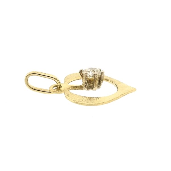 Gouden hanger van een hart met zirconia