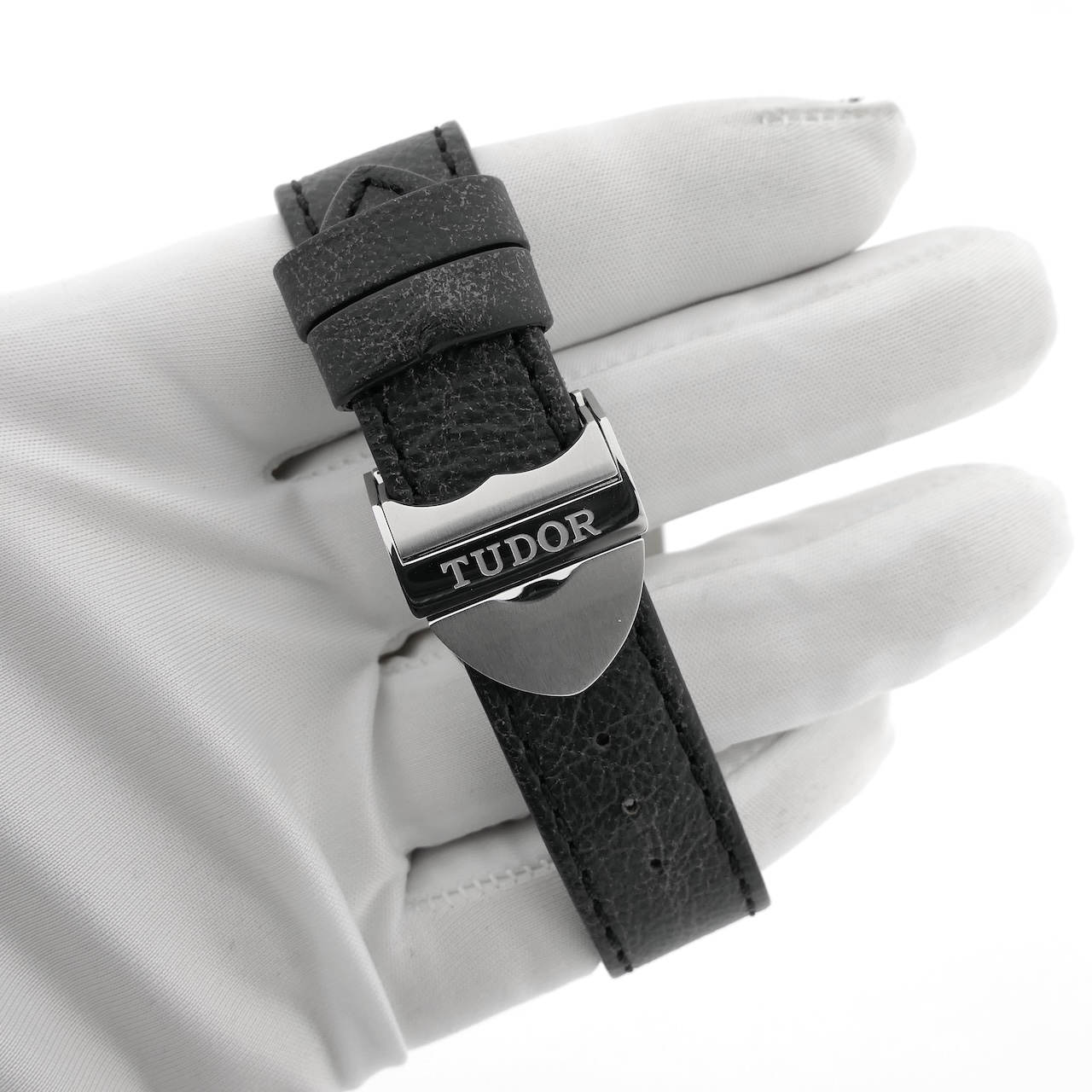 https://www.juweelwinkel.nl/wp-content/uploads/2024/11/Tudor-Black-Bay-Chronograph-79360N-8-1.jpg