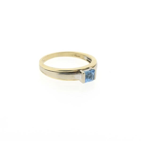 Gouden ring met aquamarijn