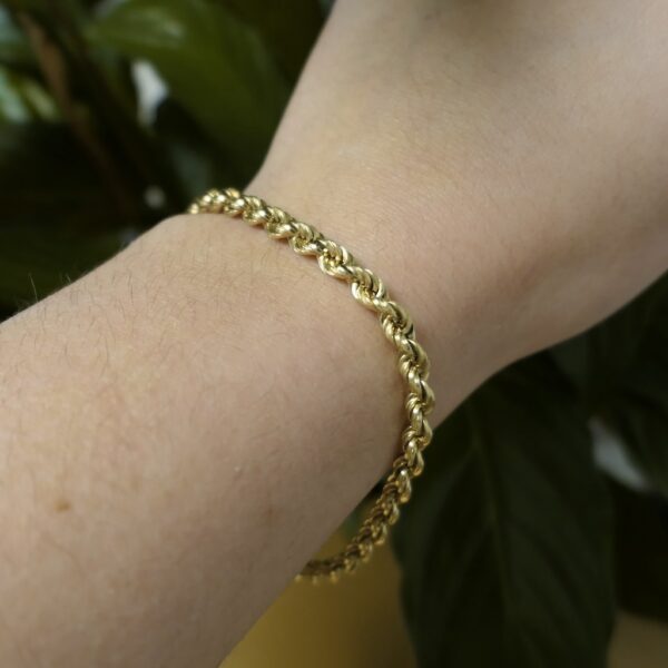 Gouden gedraaide schakel armband | 19 cm
