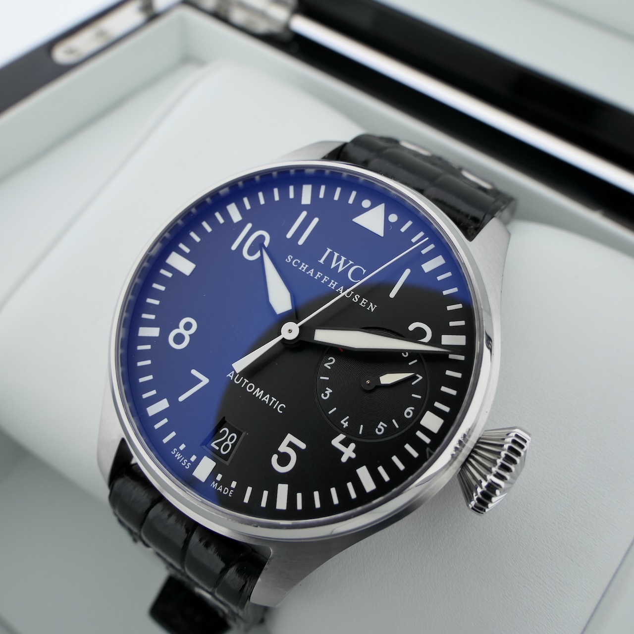 https://www.juweelwinkel.nl/wp-content/uploads/2025/03/IWC-Big-Pilot-IW500401-21.jpg
