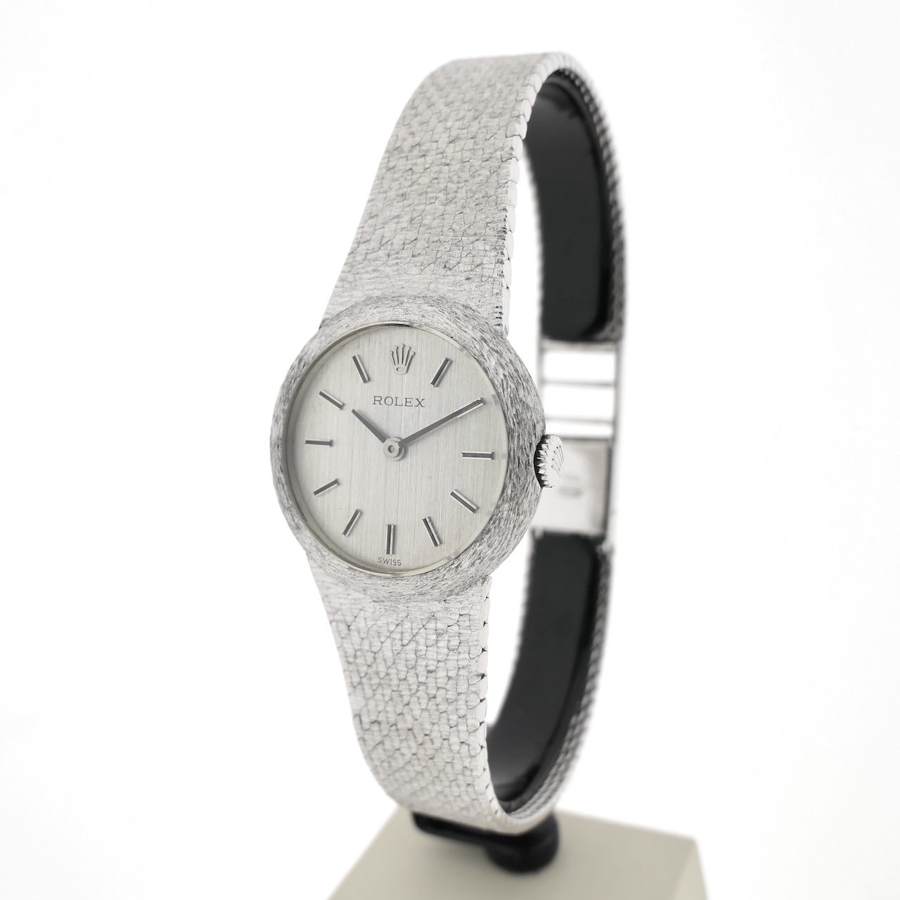 https://www.juweelwinkel.nl/wp-content/uploads/2025/03/Rolex-Classic-Vintage-18ct.-whitegold-ladies-watch-Cal.-1600-4.jpg