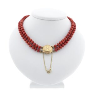 Antieke bloedkoralen kralen collier met gouden sier slot | 43,5 cm