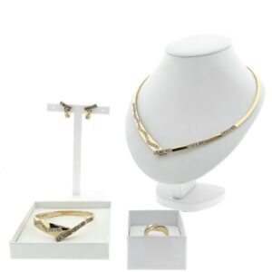 Exclusieve 14 karaat gouden juwelenset met diamanten