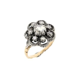 14 karaat Victoriaanse gouden ring met diamanten gezet in zilver