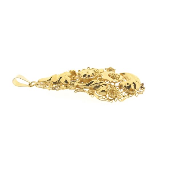 Antiek gouden hanger van een mutsenbel