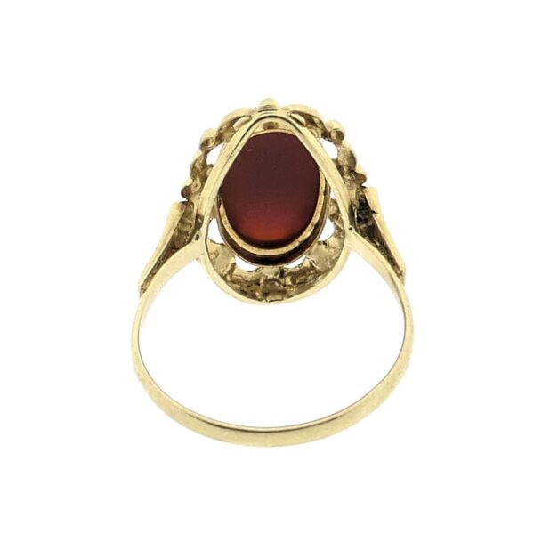 Gouden ring met carneool