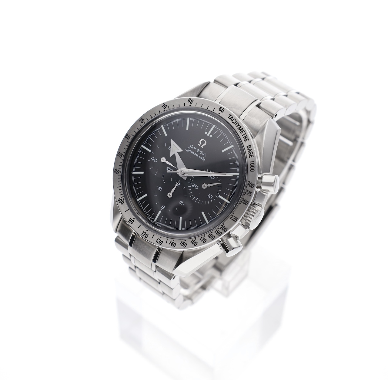 https://www.juweelwinkel.nl/wp-content/uploads/2025/05/Omega-Speedmaster-Broad-Arrow-3594.50.00-3.jpg