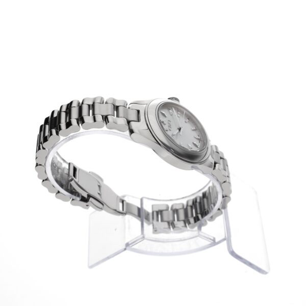 Ebel Onde 'Mother of Pearl' 1216173; Dames horloge met diamanten