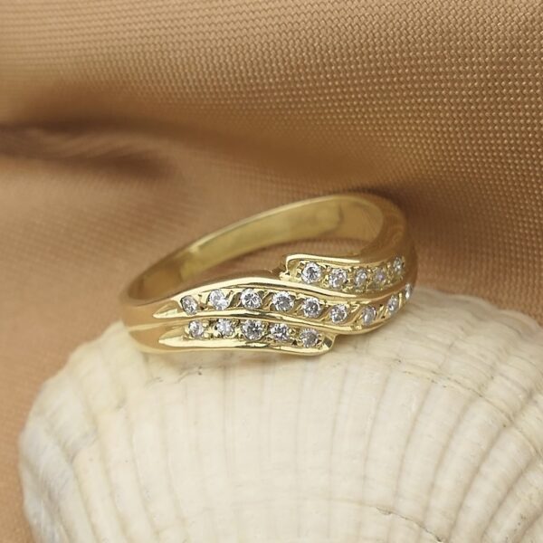 Gouden ring met diamant | 0,095 ct.