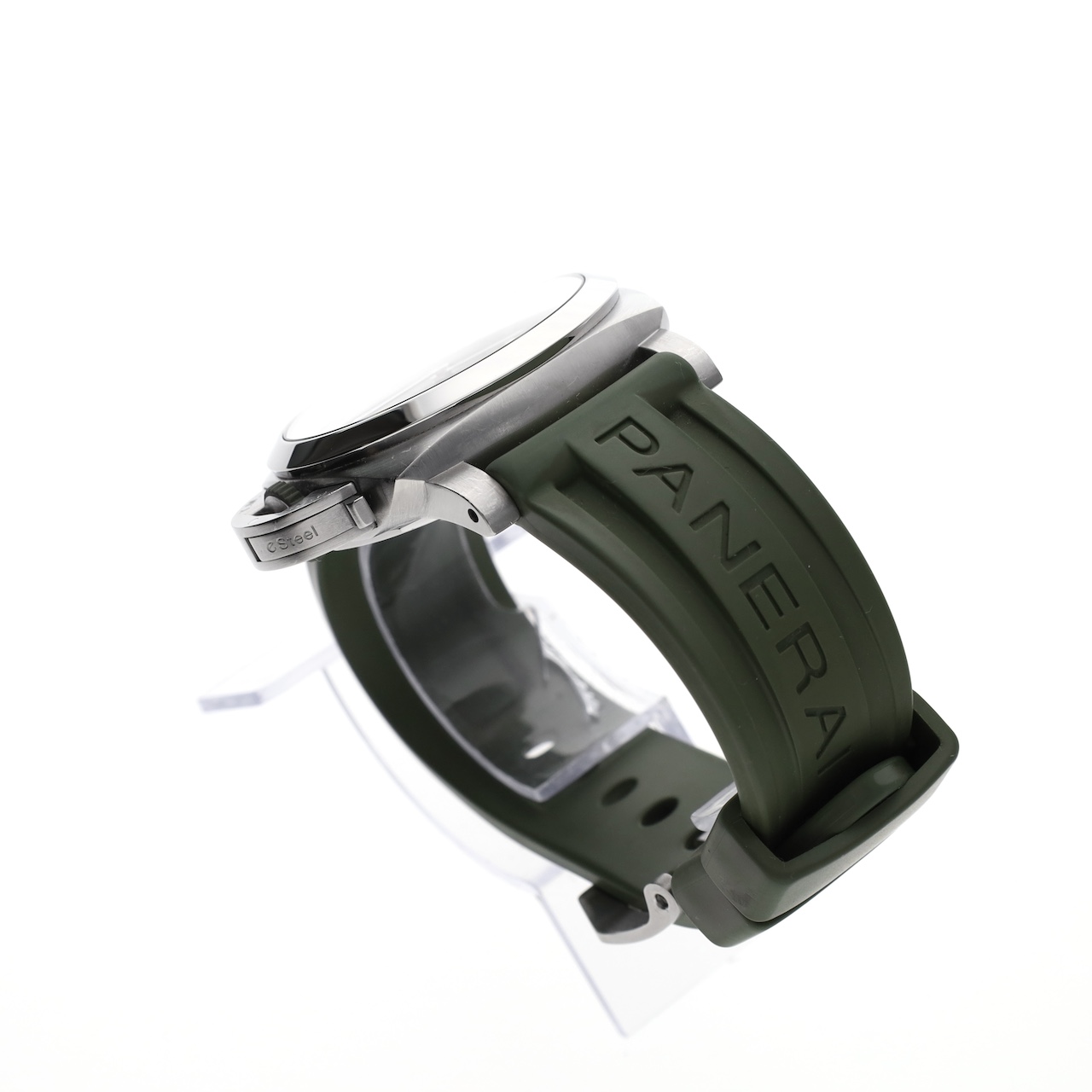 https://www.juweelwinkel.nl/wp-content/uploads/2025/06/Panerai-Luminor-Marina-Verde-Smeraldo-PAM01356-5.jpg