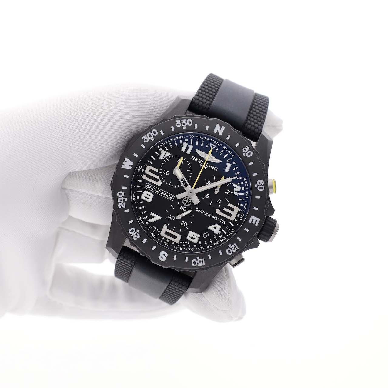 https://www.juweelwinkel.nl/wp-content/uploads/2025/07/Breitling-Endurance-Black-X82310E51B1S1-11.jpg