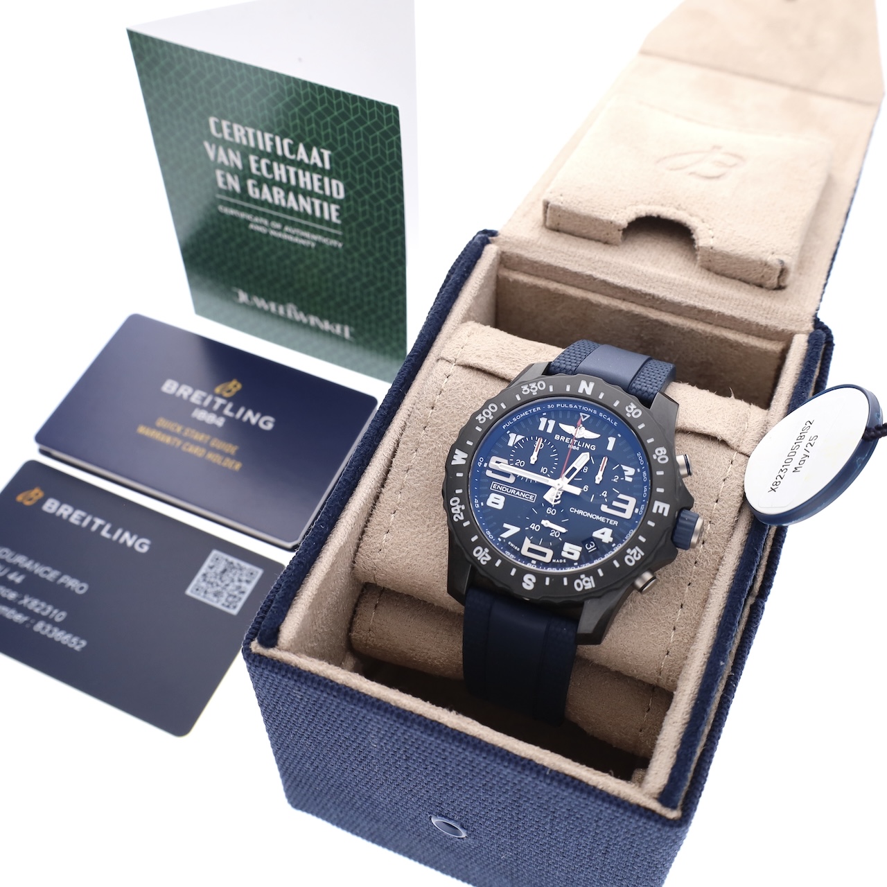 https://www.juweelwinkel.nl/wp-content/uploads/2025/07/Breitling-Endurance-Professional-X82310D51B1S1-1.jpg
