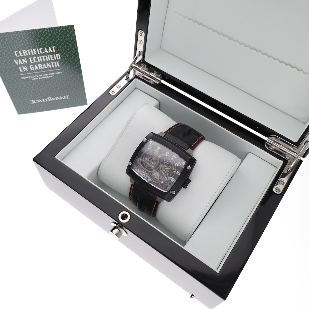 https://www.juweelwinkel.nl/wp-content/uploads/2025/07/Hautlence-HLRS03-001-25.jpg