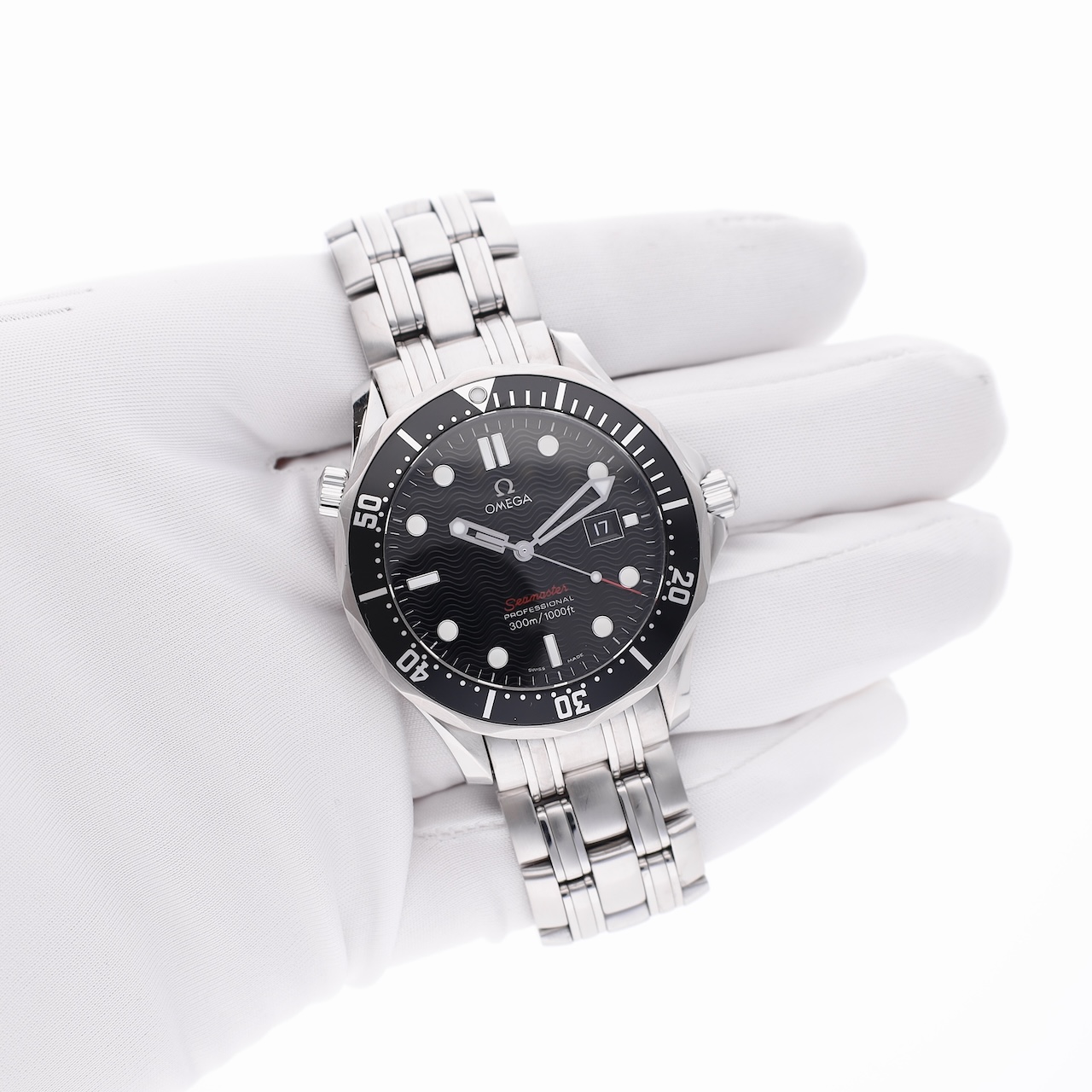 https://www.juweelwinkel.nl/wp-content/uploads/2025/08/Omega-Seamaster-300m-41mm-21230416101001-13.jpg