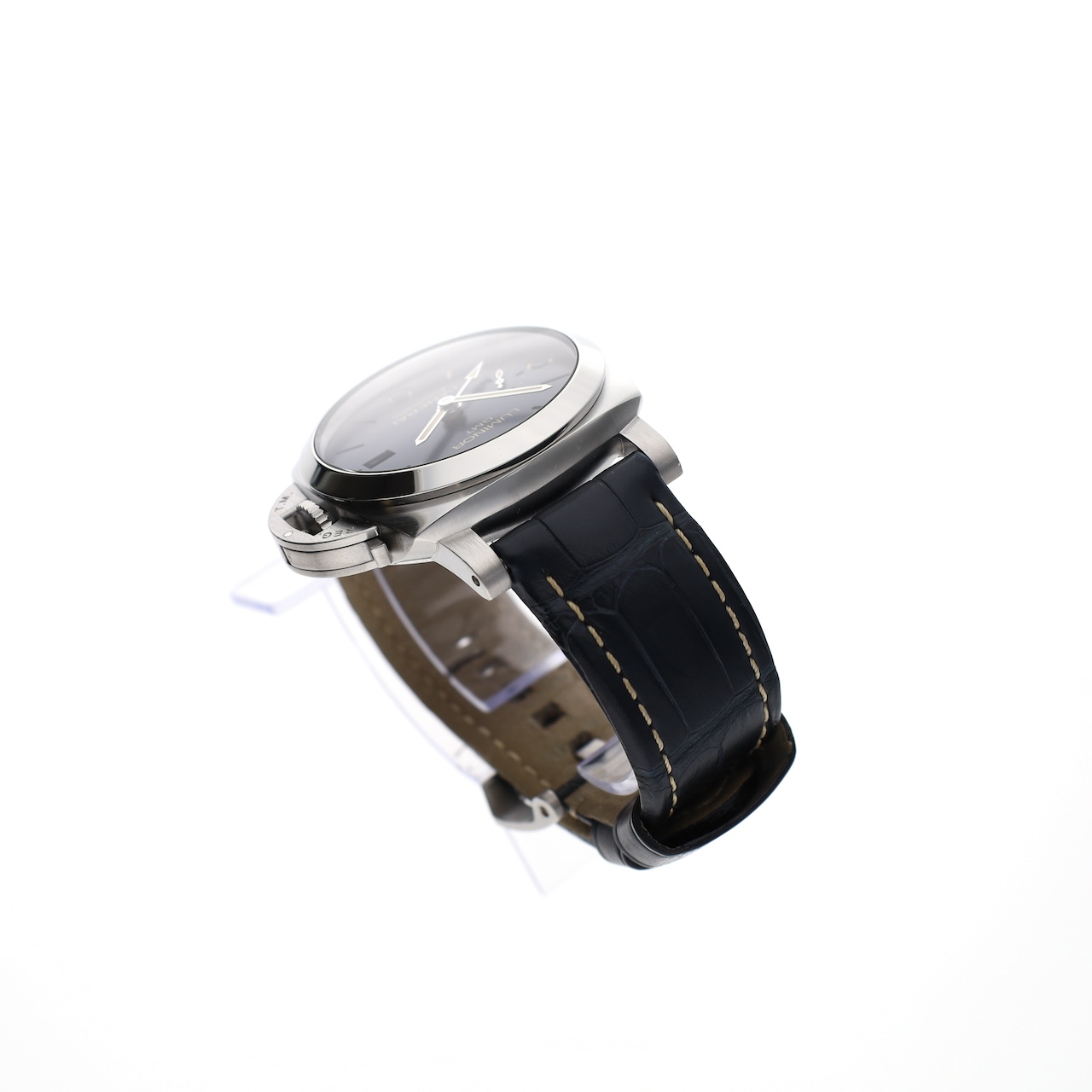 https://www.juweelwinkel.nl/wp-content/uploads/2025/08/Panerai-Luminor-GMT-PAM01033-6.jpg
