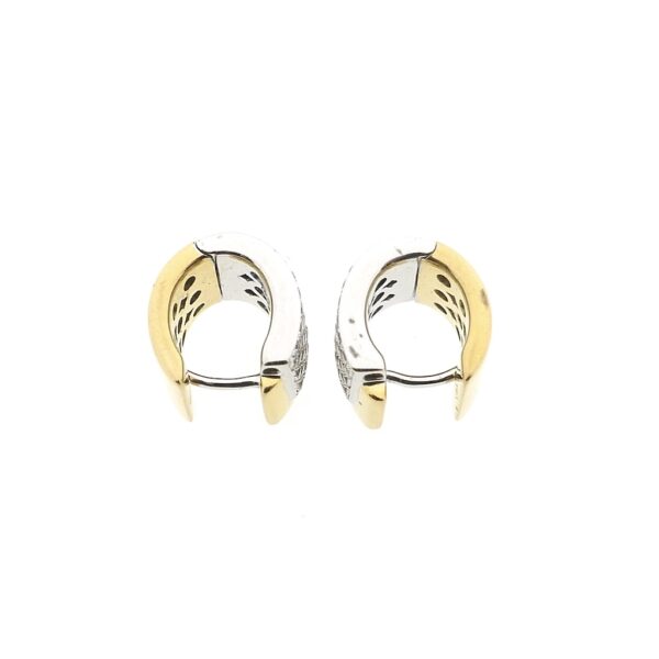 18 Krt. Bicolor gouden klapcreolen pavé gezet met diamant; ca. 0,51 ct. | Ø 10,7 mm